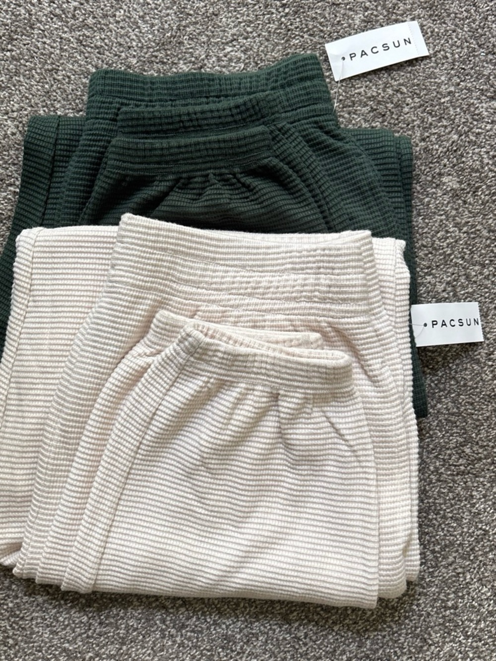 PacSun Ribbed Joggers - Cream & Forest Green